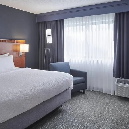 Hotel Courtyard By Marriott Detroit Troy Esterno foto
